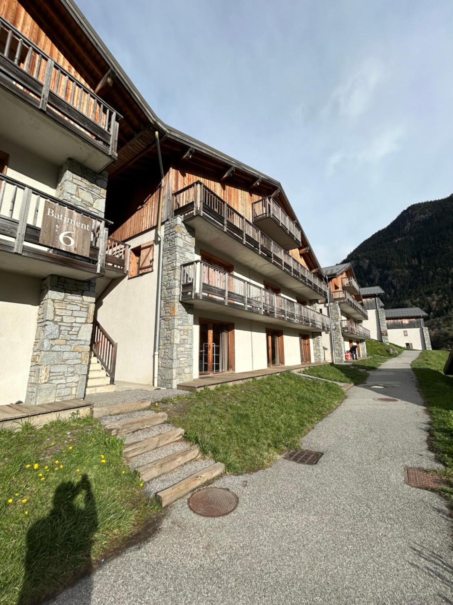 Studio Orelle 3 Vallees - Spa & Piscine - Apt 004 Экстерьер фото